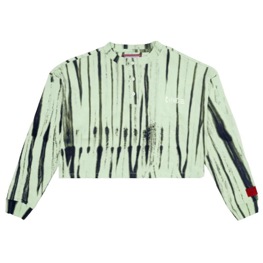 CHNGE Tie Dye Butterfly Long Sleeve Cuffed Henley Crop in Green, Size S